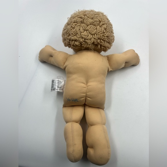 Vintage Cabbage Patch Kid 1982 Boy Doll Light Brown Hair Blue Eyes - Picture 2 of 2
